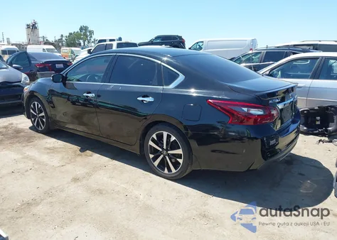 2018 Nissan Altima 2.5/S/Sv/Sl/Sr z USA, uszkodzony, nr VIN 1N4AL3AP0JC101621